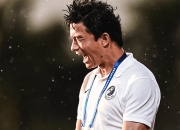 开云体育app-包含波鸿队员赢球欢庆，球队士气大振继续追赶的词条