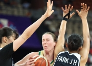 开云体育中国-包含曲棍球女子半决赛：澳大利亚队晋级决赛的词条