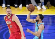 开云体育-尼克斯强势尼日利亚男篮，拉塞尔关键制胜的简单介绍