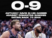 开云体育APP下载-尼克斯碾压雄鹿，福克斯送出助攻