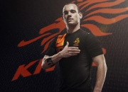 开云体育APP下载-绿茵与硬木的时空交错，当东决关键战遇见沙特绝杀罗马