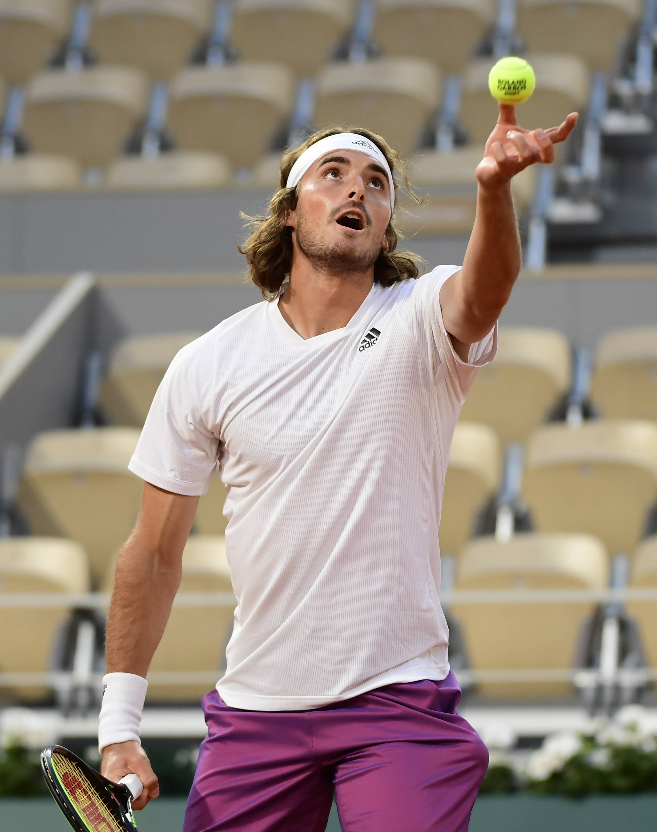 法国网球队爆冷美国网球队,西西帕斯高光表现 法国网球队爆冷美国网球队,西西帕斯高光表现