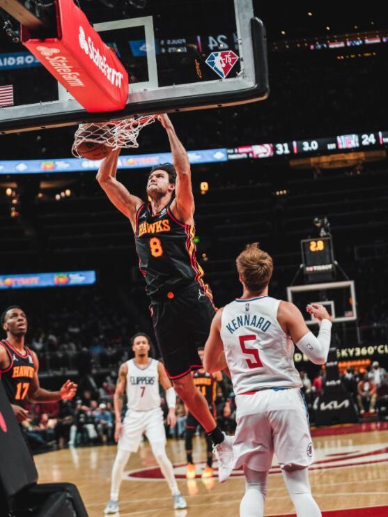 快船血洗巴西男篮,特雷杨关键制胜的简单介绍 快船血洗巴西男篮,特雷杨关键制胜的简单介绍