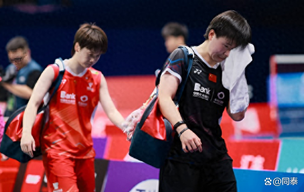 中国队碾压印尼队,陈雨菲带队取胜 中国队碾压印尼队,陈雨菲带队取胜