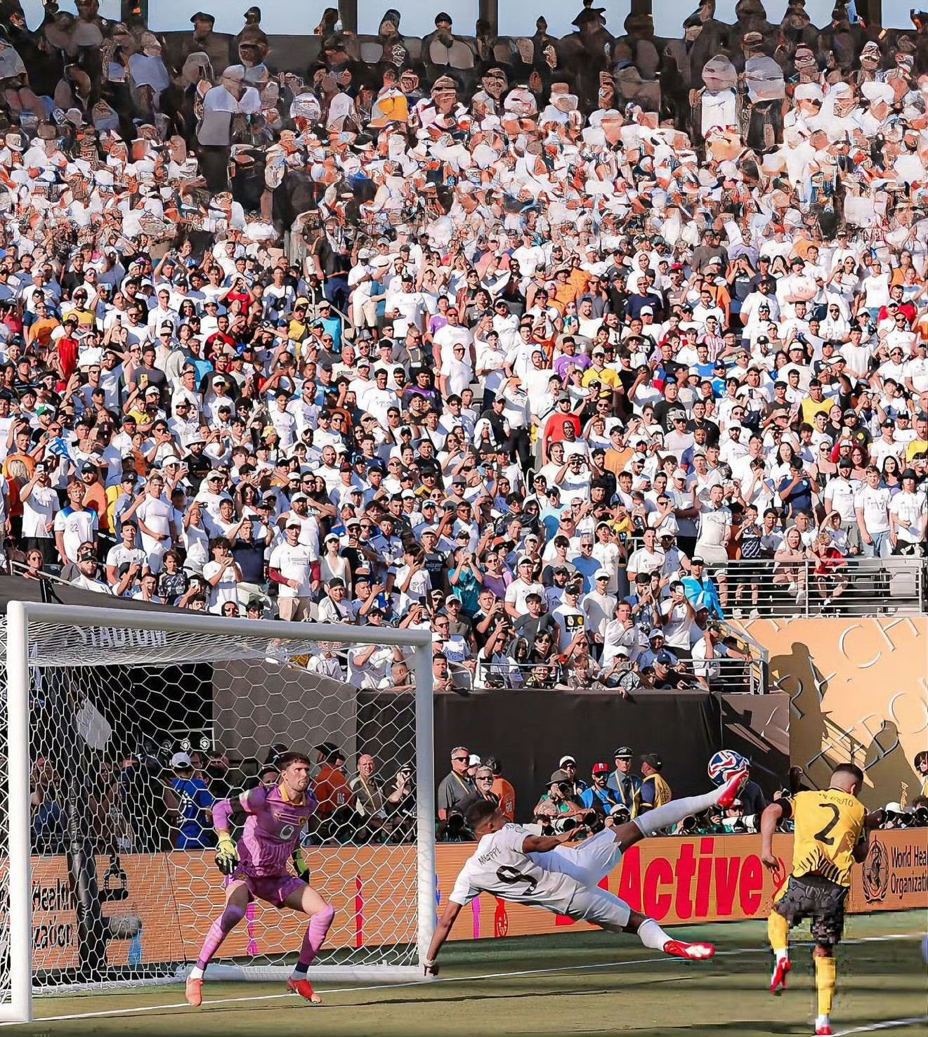 皇马主场逆转胜利,淘汰赛希望重现 皇马主场逆转胜利,淘汰赛希望重现