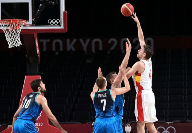 关于俄罗斯队成功晋级篮球世界杯八强,实力惊人的信息 关于俄罗斯队成功晋级篮球世界杯八强,实力惊人的信息