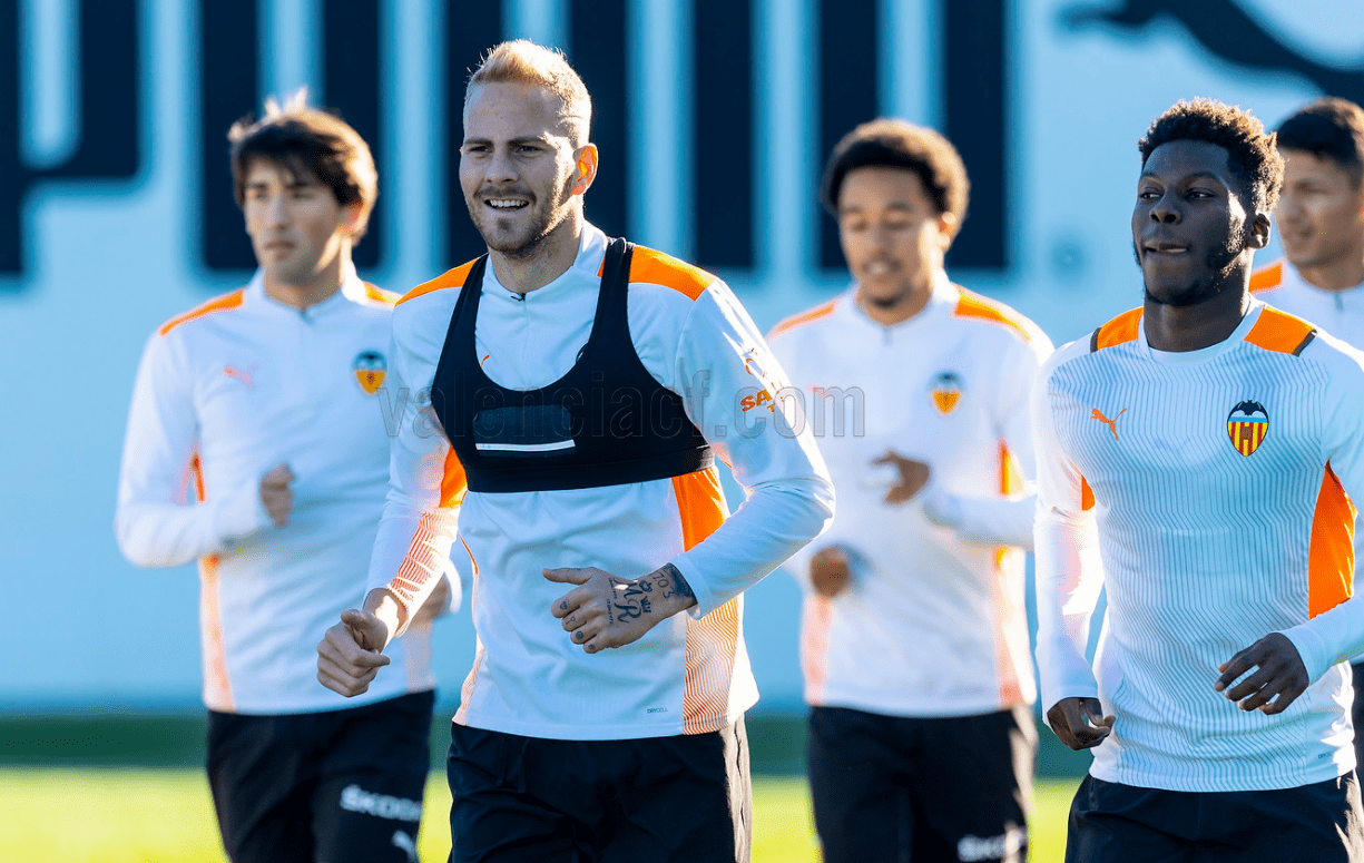 巴伦西亚锋线进攻火力持续高涨 巴伦西亚锋线进攻火力持续高涨