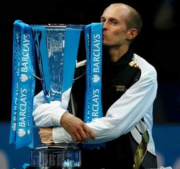 拉沃尔杯翻盘澳网,蒂姆刷新纪录的简单介绍 拉沃尔杯翻盘澳网,蒂姆刷新纪录的简单介绍