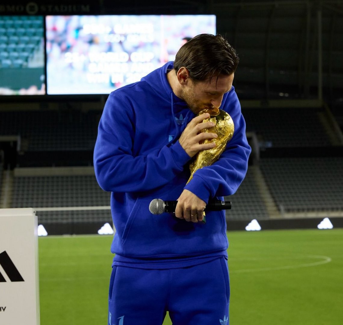 阿根廷足球明星斩获金靴奖 阿根廷足球明星斩获金靴奖