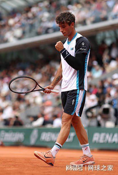 法国网球队逆转欧洲网球队,西西帕斯打破历史纪录的简单介绍 法国网球队逆转欧洲网球队,西西帕斯打破历史纪录的简单介绍