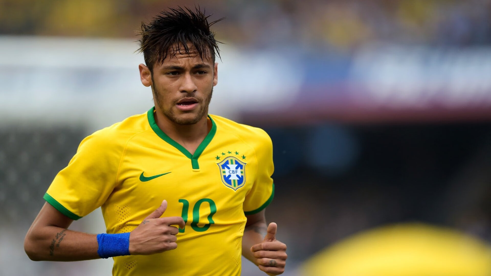 绿茵场上的地理错位，德国险胜伊拉克背后的欧冠半决赛焦点战